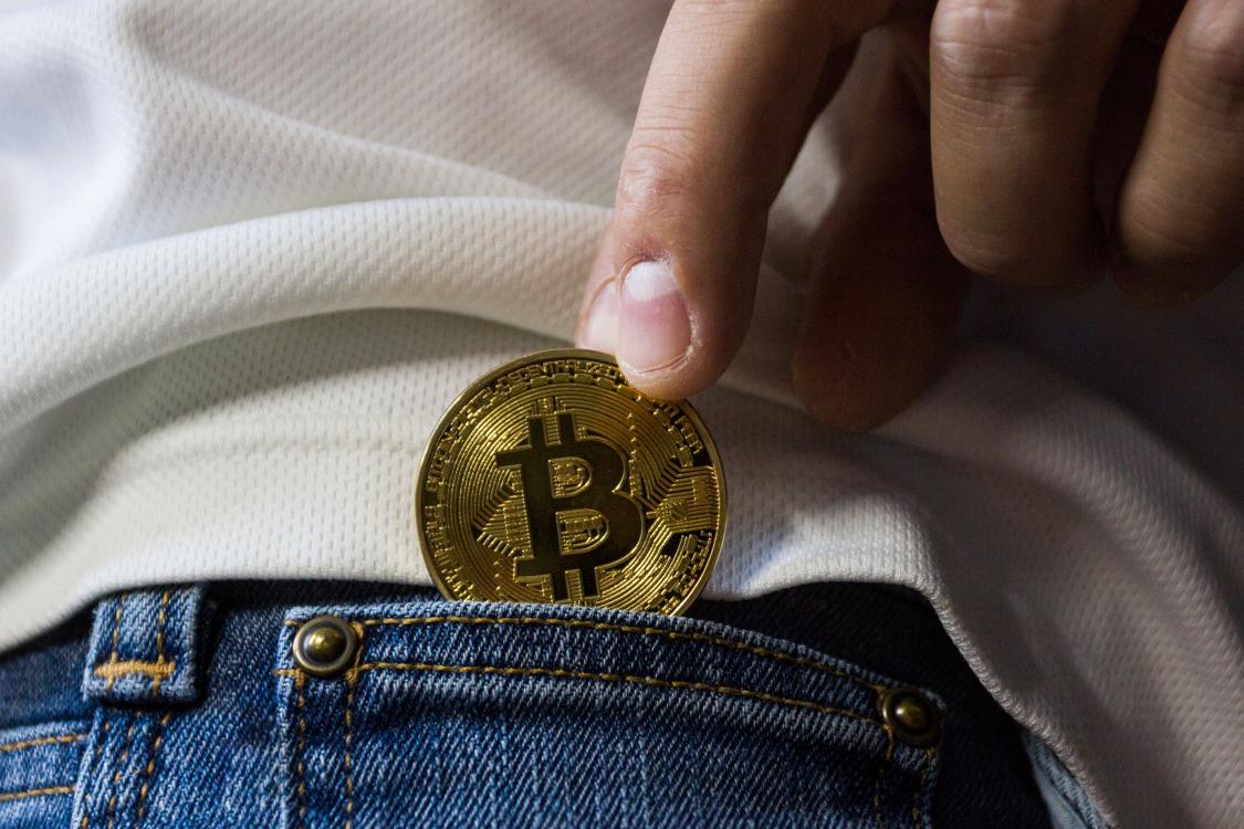 Bitcoin Edges Back Above $60,000