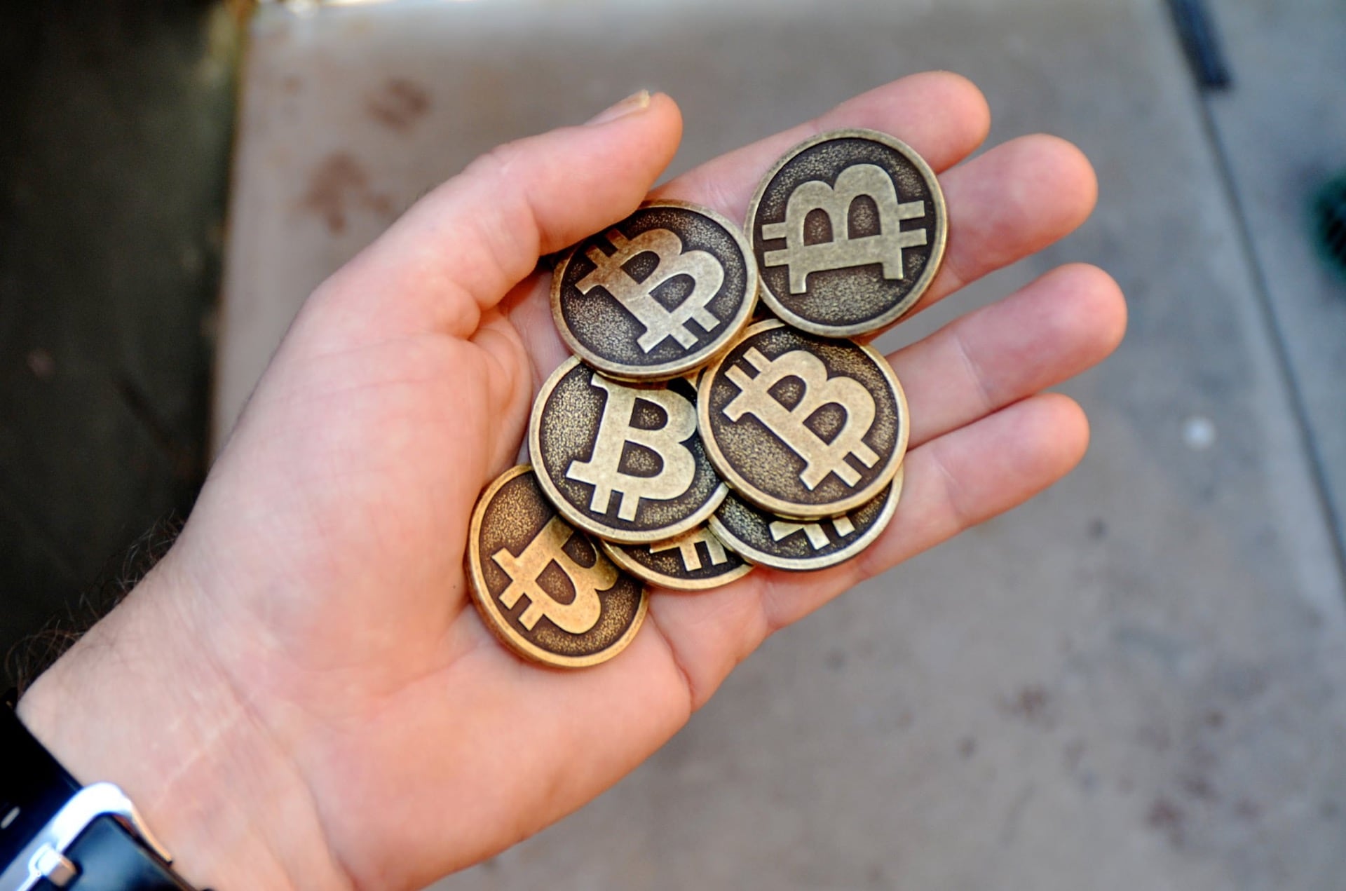 Phone Games That Pay You Bitcoin To Play